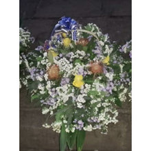 Load image into Gallery viewer, LARGE FLOWERS (BASKET)
